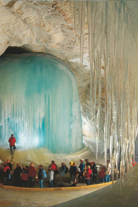 Eisriesenwelt Werfen - die größte Eishöhle der Welt (© Österreich Werbung / Eisriesenwelt)
